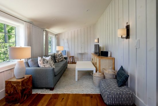 Normerica-Timber-Homes-Timber-Frame-Portfolio-Beachside-Bliss-Interior-Suite-Above-Garage-Living-Area