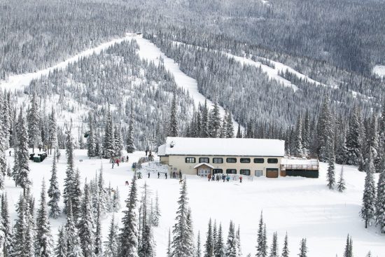 2 Normerica Timber Frames Commercial Project Sun Peaks Resort Mid Mountrain Lodge Ski Resort Sun Peaks British Columbia Exterior 550x367