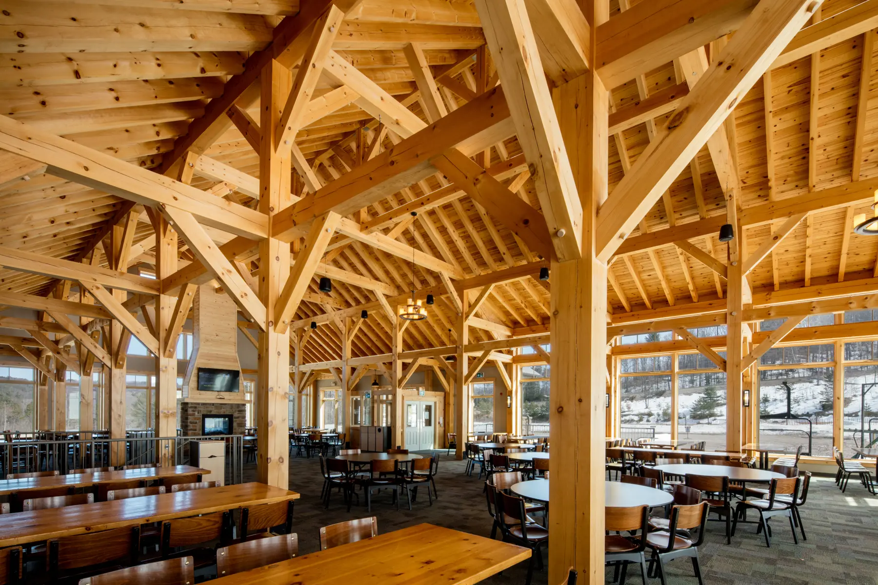 8 Normerica Timber Frames Heights of Horseshoe Ski Country Club Commercial Projects Barrie Ontario Interior Clubhouse