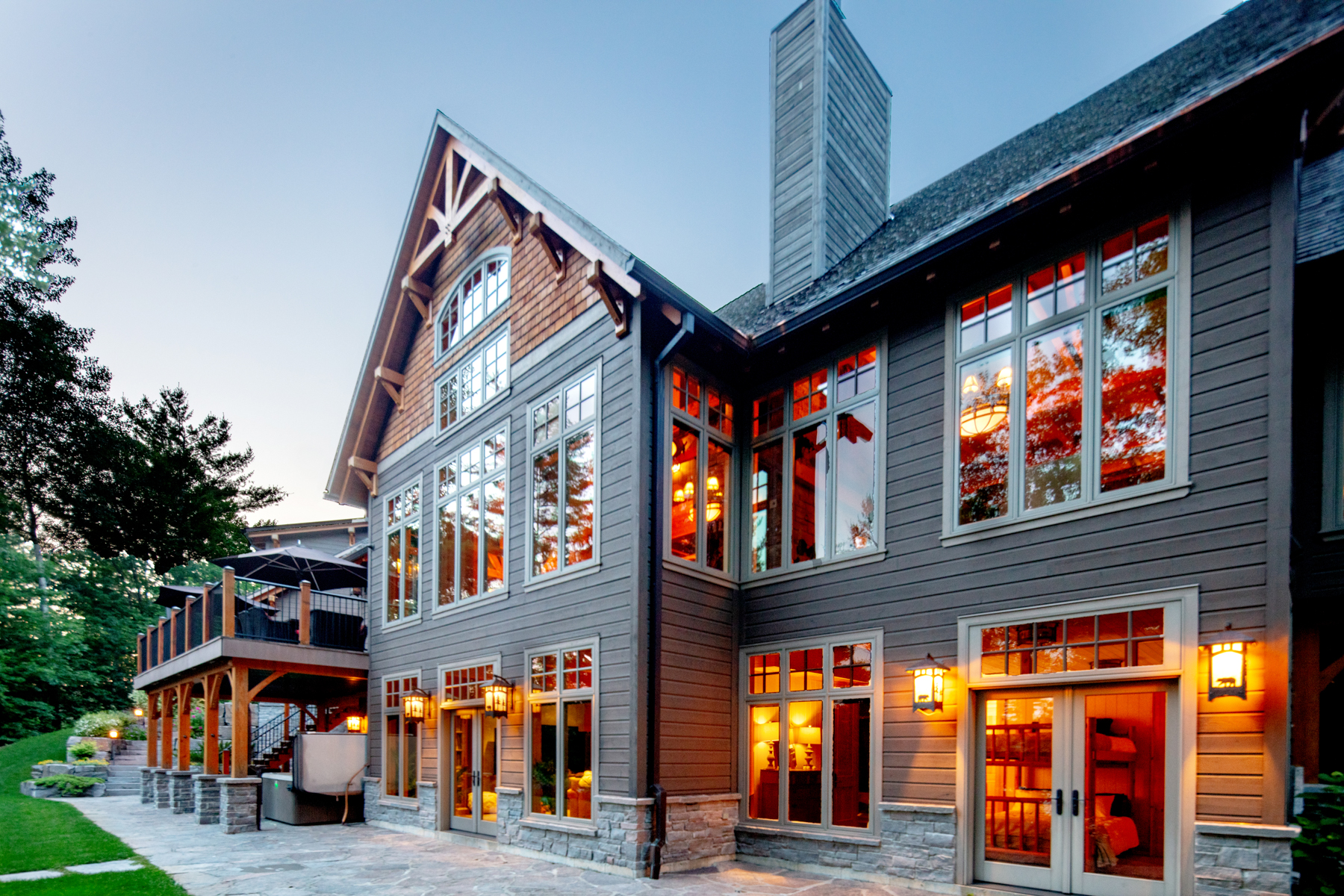 Private Luxury Wilderness Estate Exterior Back 4415